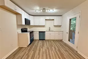 3570 Brenda Ct, Douglasville, GA 30135 - Photo 7
