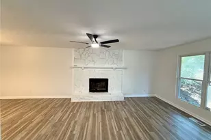 3570 Brenda Ct, Douglasville, GA 30135 - Photo 3
