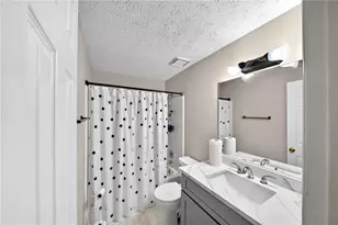 1320 Camden Pl, Lawrenceville, GA 30043 - Photo 35