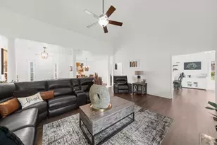 1330 Crimson Ln, McDonough, GA 30252 - Photo 3