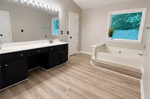 4246 Pentworth Ln NW, Kennesaw, GA 30144 - Photo 11