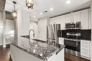 250 Pharr Rd NE, Atlanta, GA 30305 - Photo 9