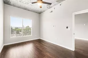 250 Pharr Rd NE, Atlanta, GA 30305 - Photo 25