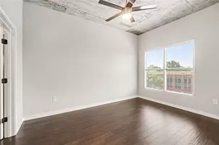 250 Pharr Rd NE, Atlanta, GA 30305 - Photo 25