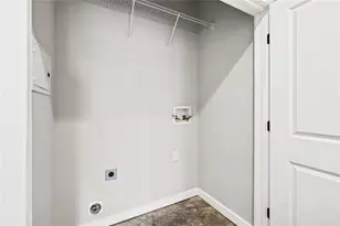 250 Pharr Rd NE, Atlanta, GA 30305 - Photo 29