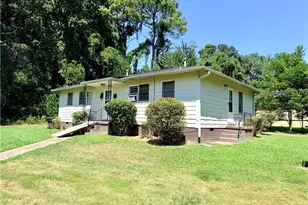 2967 Jones St, East Point, GA 30344 - Photo 9