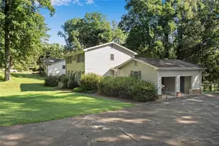 1255 Lake Charles Dr, Roswell, GA 30075 - Photo 5