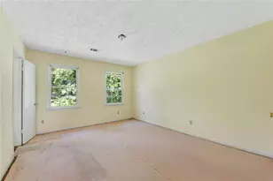 1255 Lake Charles Dr, Roswell, GA 30075 - Photo 25