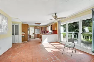 1255 Lake Charles Dr, Roswell, GA 30075 - Photo 15