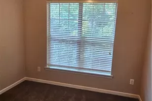 2511 Walden Lake Dr, Decatur, GA 30035 - Photo 11