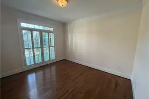 3281 Winthrop Cir, Marietta, GA 30067 - Photo 5
