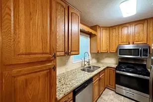 1414 Sycamore Dr NW, Kennesaw, GA 30152 - Photo 9