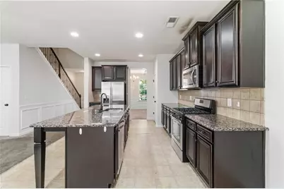 2138 Dodson Woods Drive, Union City, GA 30213 - Photo 11