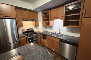 2216 Plantation Ln, Chamblee, GA 30341 - Photo 5