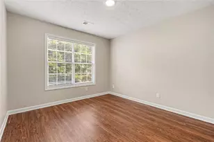 740 Chatham Park Dr, Lawrenceville, GA 30046 - Photo 13