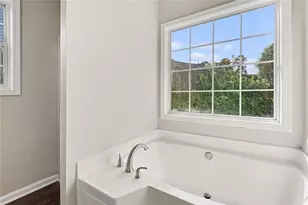 740 Chatham Park Dr, Lawrenceville, GA 30046 - Photo 11
