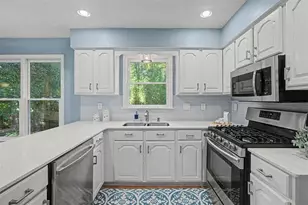 820 Kenley Walk, Roswell, GA 30076 - Photo 23