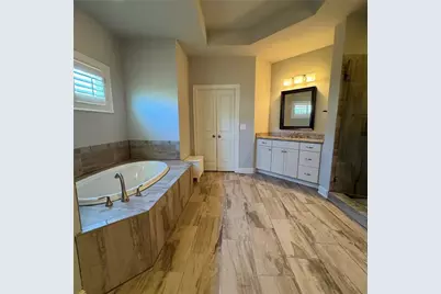 11385 Crestview Terrace, Johns Creek, GA 30024 - Photo 9