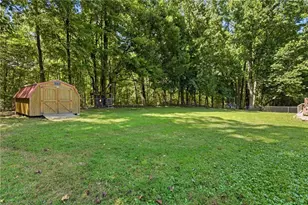 2010 Tomahawk Ln, Cumming, GA 30028 - Photo 39