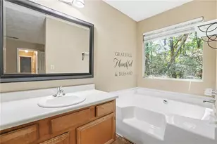 2955 Sugarcreek Ln SE, Atlanta, GA 30316 - Photo 11