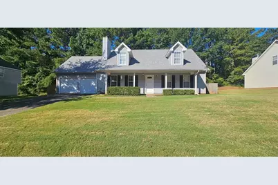 661 Michael Circle, Monroe, GA 30655 - Photo 3