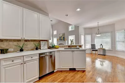 455 Hillcrest View Drive, Suwanee, GA 30024 - Photo 11