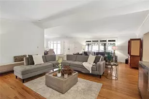 1930 Wildwood Pl NE, Atlanta, GA 30324 - Photo 3
