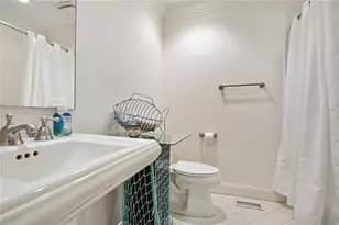 1930 Wildwood Pl NE, Atlanta, GA 30324 - Photo 19
