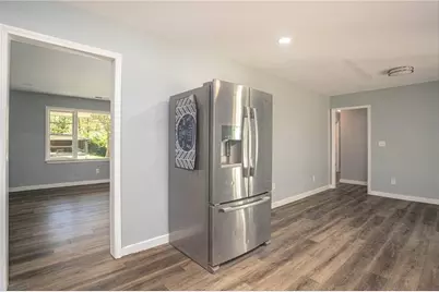 2933 Shelly Drive SW, Atlanta, GA 30311 - Photo 13