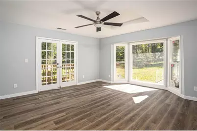 2933 Shelly Drive SW, Atlanta, GA 30311 - Photo 5