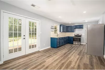 2933 Shelly Drive SW, Atlanta, GA 30311 - Photo 9