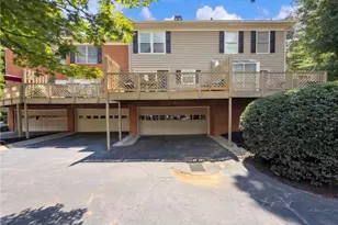 81 Mt Vernon Cir, Sandy Springs, GA 30338 - Photo 3