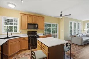 4050 Shelby Ln, Cumming, GA 30041 - Photo 15