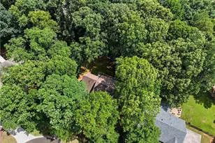 4050 Shelby Ln, Cumming, GA 30041 - Photo 45