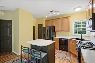 4050 Shelby Ln, Cumming, GA 30041 - Photo 13