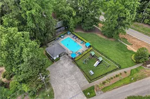 4050 Shelby Ln, Cumming, GA 30041 - Photo 41
