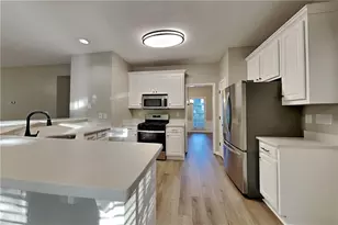 215 Boca Ciega Ct, Alpharetta, GA 30022 - Photo 5