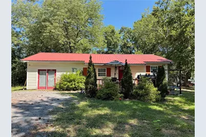 322 Circle Drive, Calhoun, GA 30701 - Photo 1