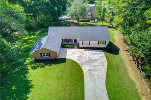 1691 Bentwood Dr SW, Lilburn, GA 30047 - Photo 47