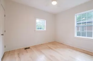 726 Pearce St SW, Atlanta, GA 30310 - Photo 13
