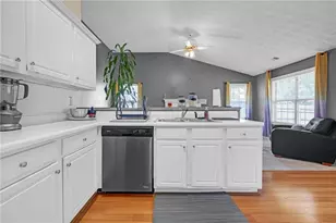 200 Syracuse Ln, Covington, GA 30016 - Photo 11
