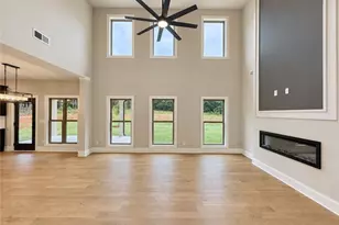 1082 Horizon Ct, Covington, GA 30016 - Photo 7