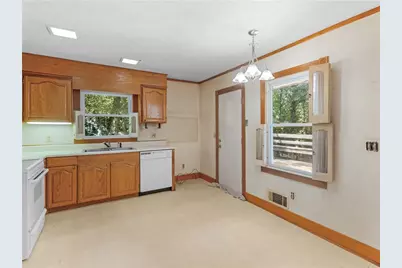 411 Moseley Drive, Stockbridge, GA 30281 - Photo 11