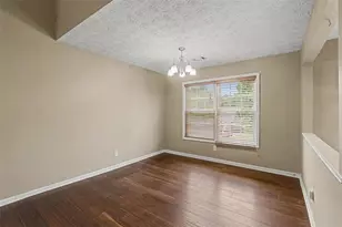 1465 La Maison Dr, Lawrenceville, GA 30043 - Photo 19