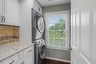 1465 La Maison Dr, Lawrenceville, GA 30043 - Photo 41