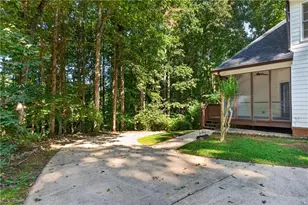 315 Thorntree Ln, Canton, GA 30115 - Photo 41
