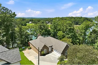 3347 Cove Overlook Drive, Gainesville, GA 30501 - Photo 5