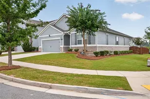 6750 Star Gaze Ct, Flowery Branch, GA 30542 - Photo 1