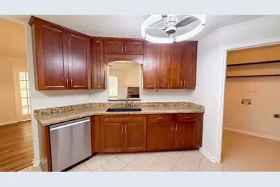 567 Deadwood Trail, Locust Grove, GA 30248 - Photo 13