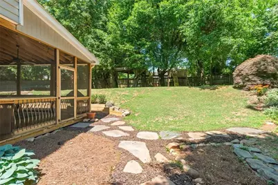 1335 Lyndhurst Way, Roswell, GA 30075 - Photo 43